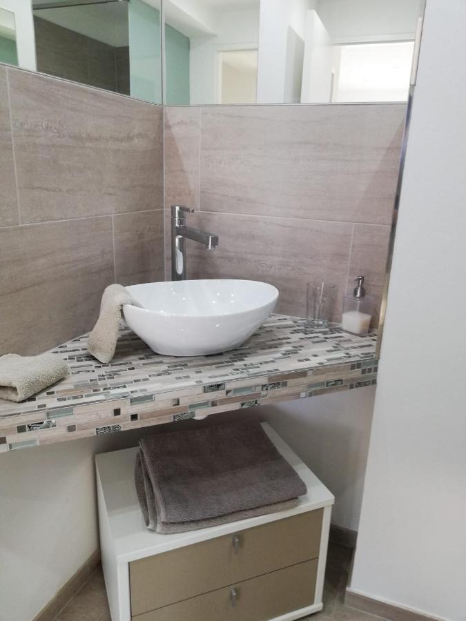 Apartmani Deluxe Jasenice  Exterior photo